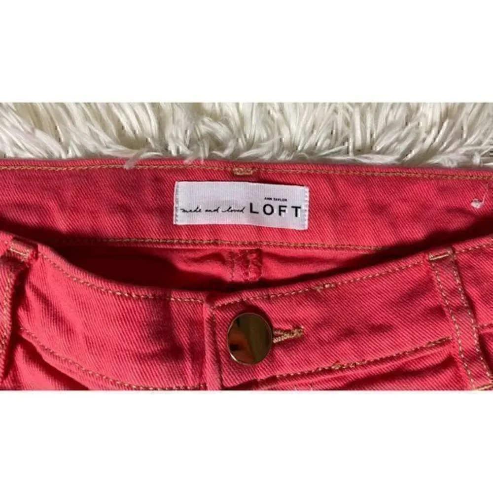 EUC Peach Ann Taylor LOFT Straight Crop Jeans Size 27/5